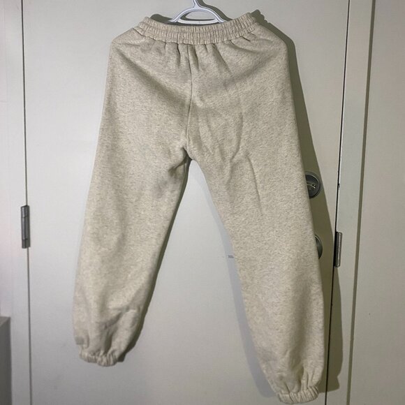 Low Rise Plain Straight-Fit Sweatpants - Picture 2 of 2